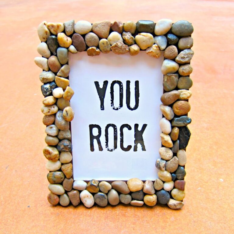 DIY-Rocky-Frame-1